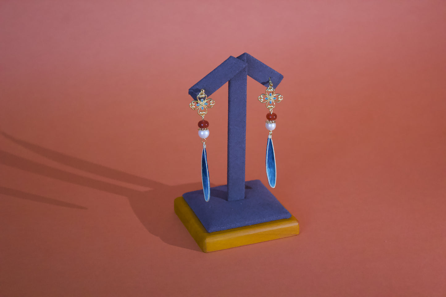 Lanyu – Handmade Velvet Flower with Agate & Pearl Earrings