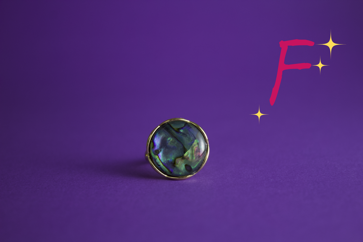 N.N.0 - "Iridescent Dream" Abalone Ring