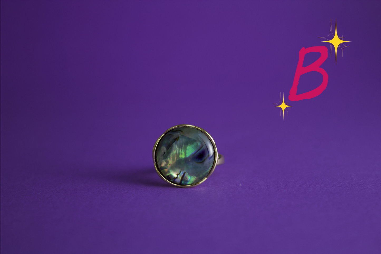 N.N.0 - "Iridescent Dream" Abalone Ring