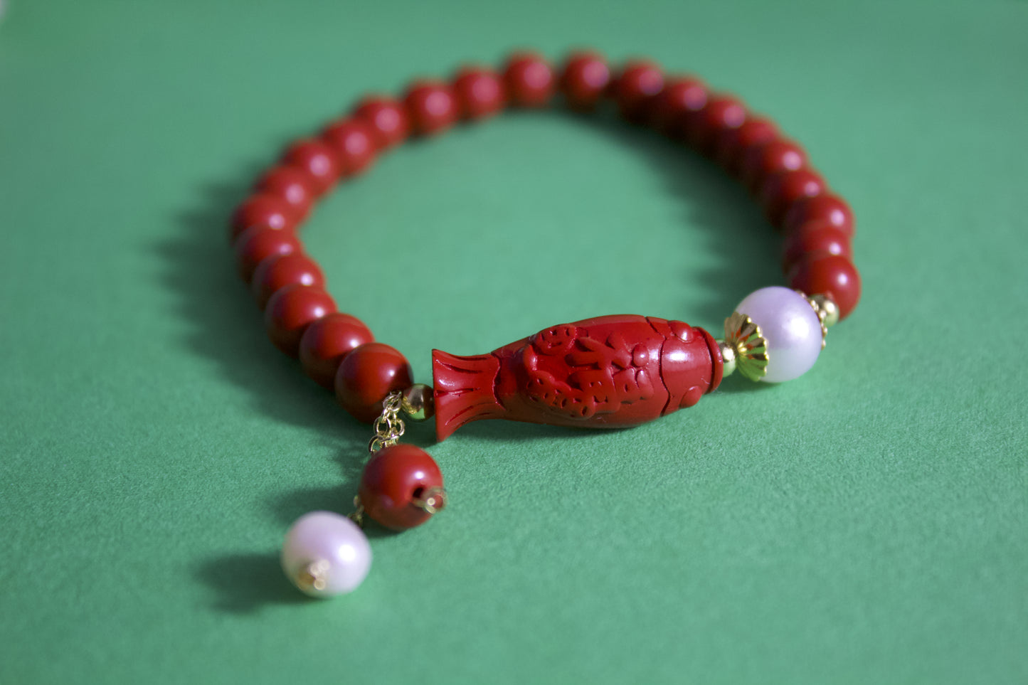 Zhuxin – Cinnabar & Pearl Charm Bracelet