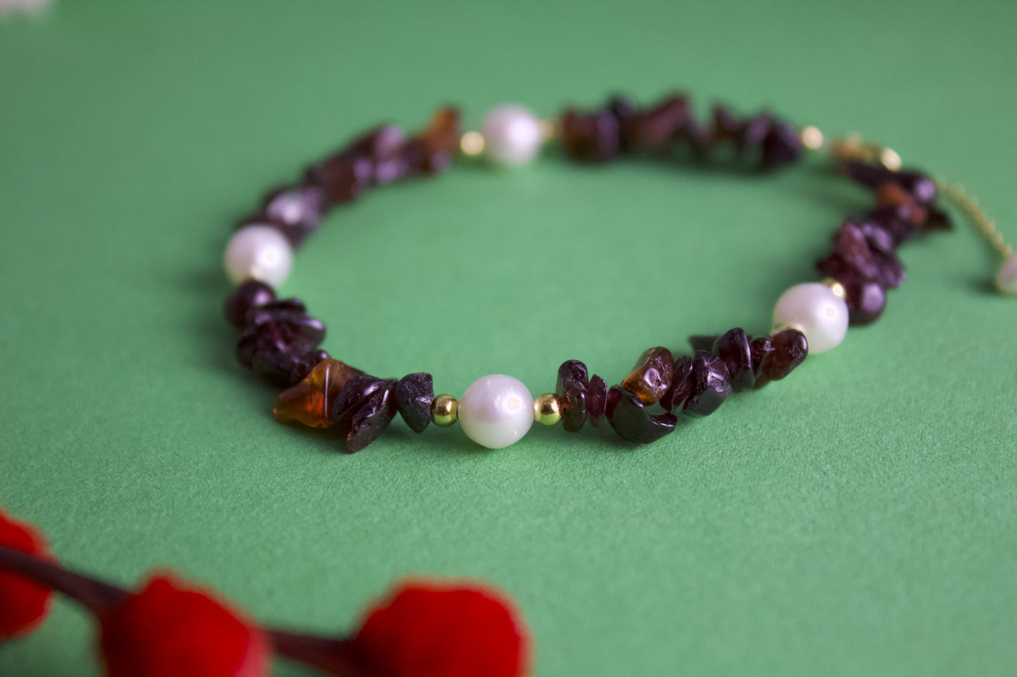“HongYan" - Garnet & Freshwater Pearl Beaded Bracelet