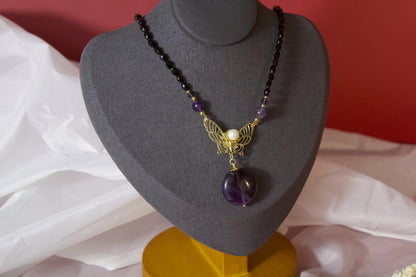 Violet Wing – Amethyst & Pearl Necklace