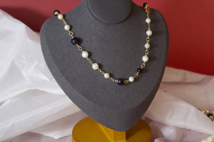 Zhenhei – Blue Goldstone (Synthetic Gemstone) & Baroque Pearl Necklace