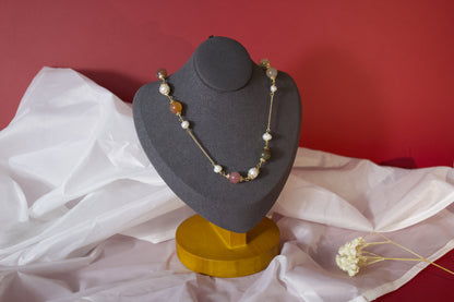 Liushuang – Banded Agate & Freshwater Pearl Necklace