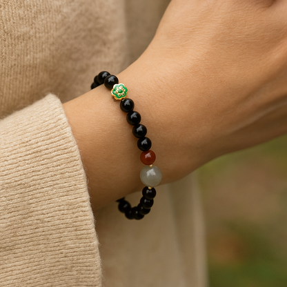 ”Mo Hui“ - Black Onyx, Grey Monnstone & Red agate Beaded Bracelet