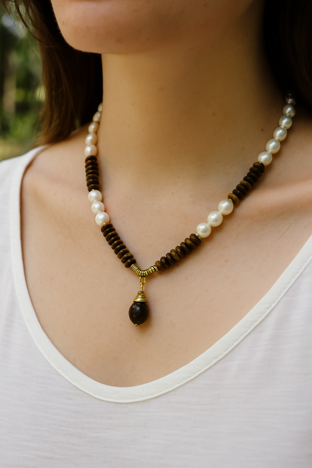 Yanyu – Tiger Eye, Pearl & Shells Necklace
