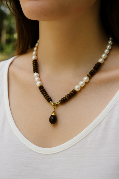 Yanyu – Tiger Eye, Pearl & Shells Necklace
